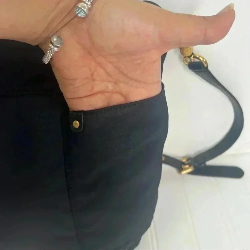 Marc By Marc Jacobs Preppy Black Nylon Hobo Crossbody Handbag‎ Gold Hardware
